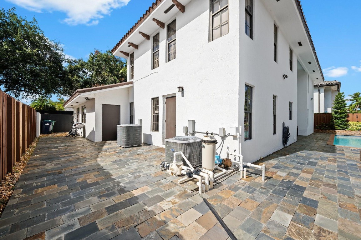 Royal Oaks Add 01 - Residential