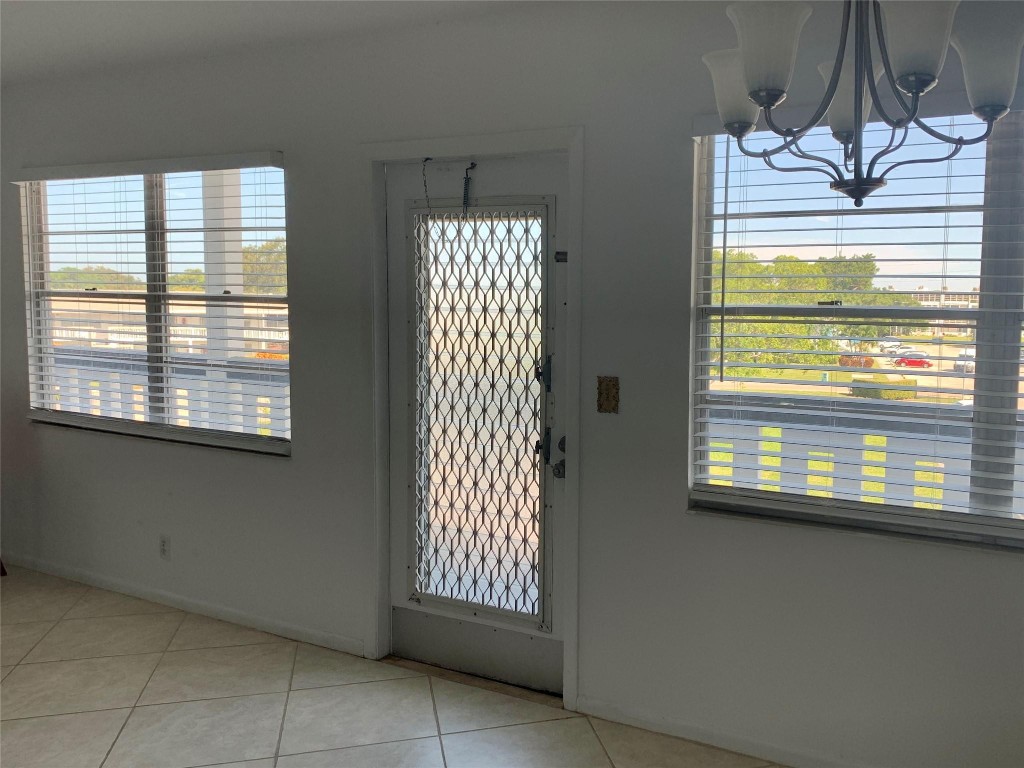 3065 Oakridge F 3065