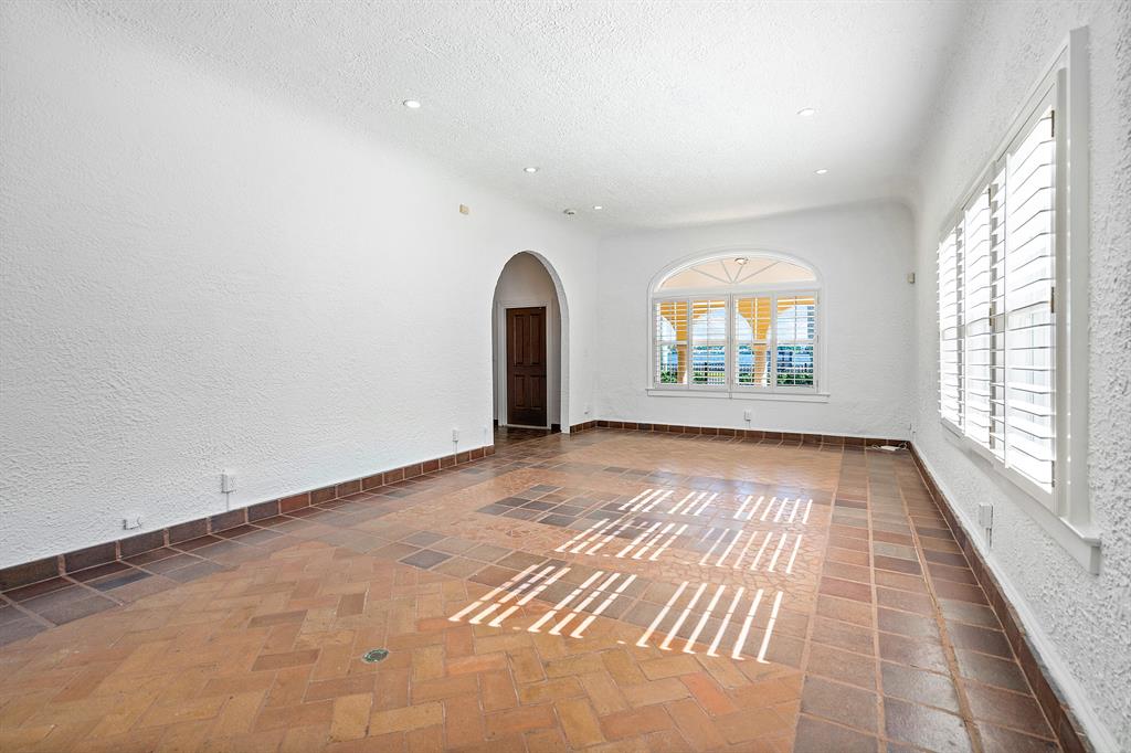 SOUTHLAND PARK - Residential