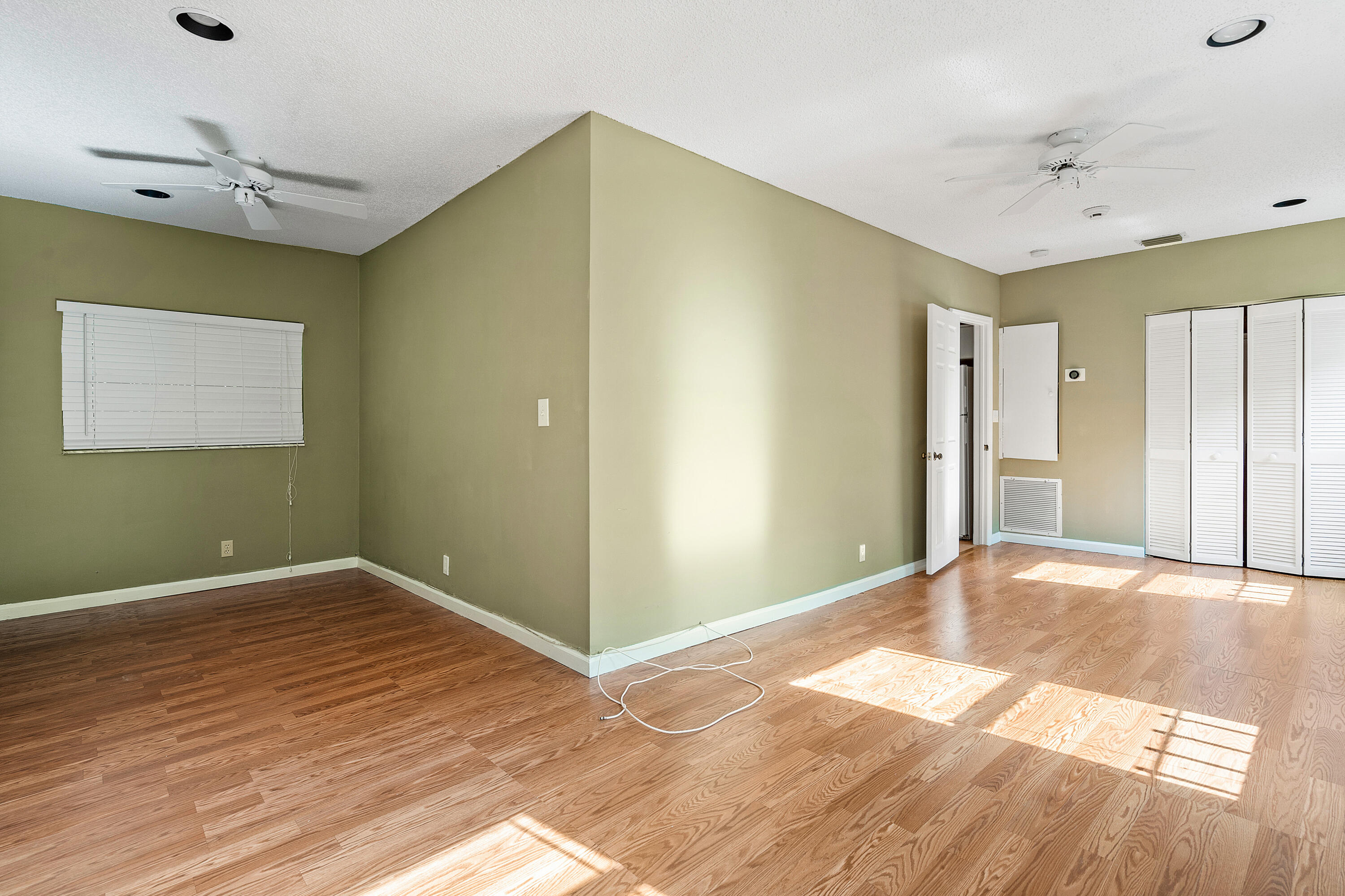 SOUTHLAND PARK - Residential