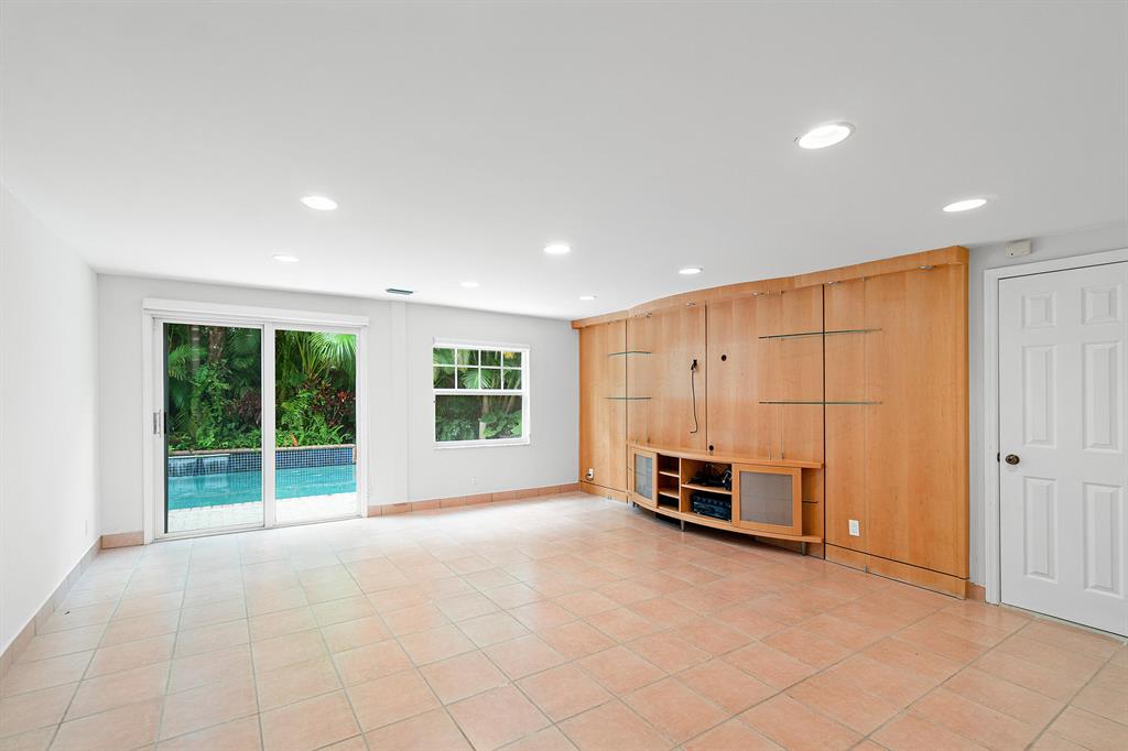 SOUTHLAND PARK - Residential