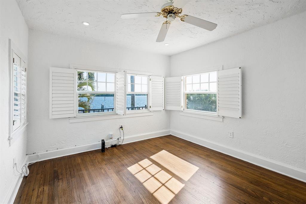 SOUTHLAND PARK - Residential