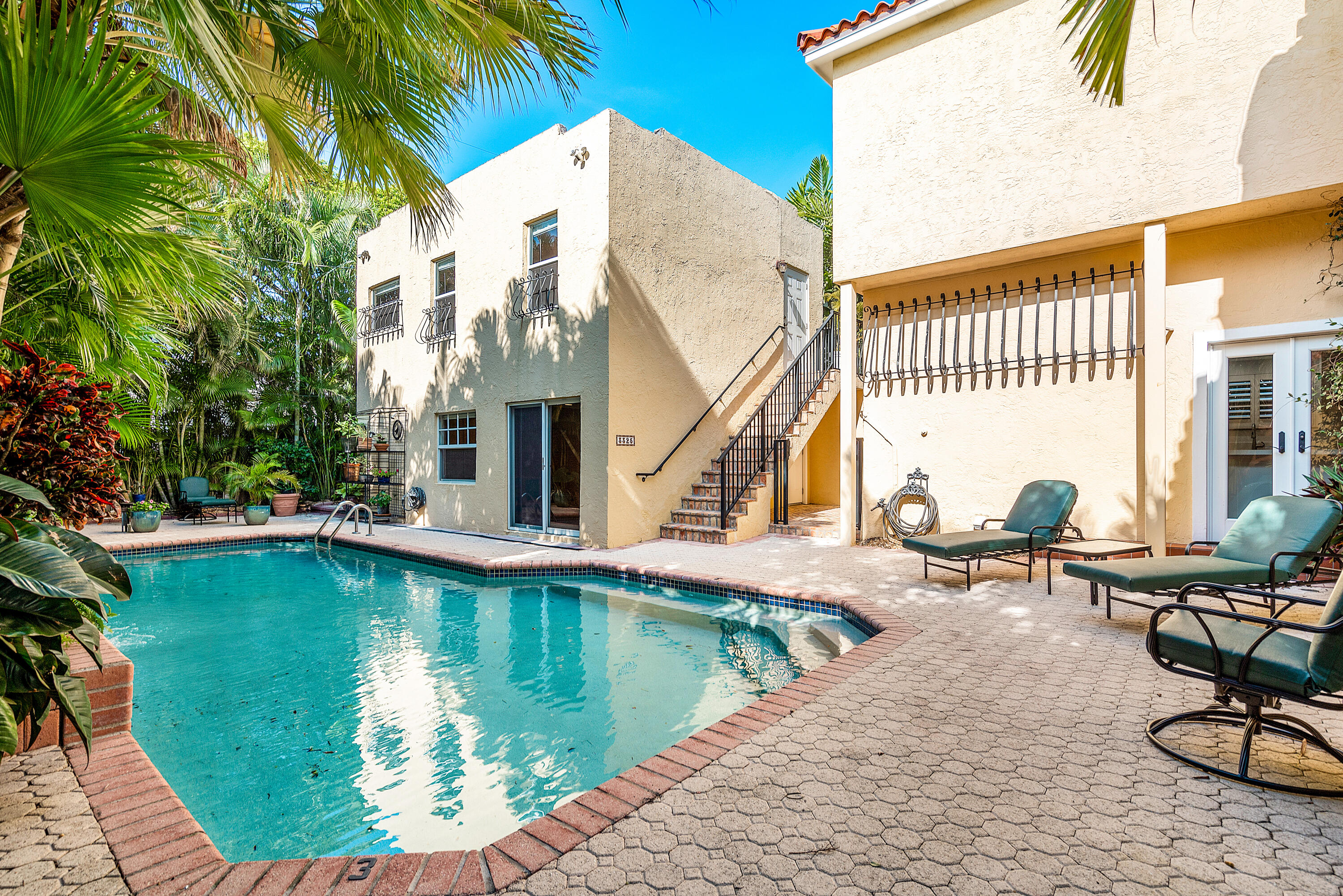 SOUTHLAND PARK - Residential