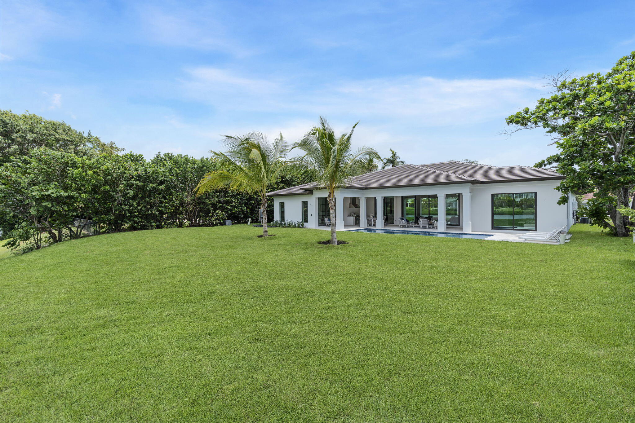 PRESIDENT COUNTRY CLUB 4 - Residential