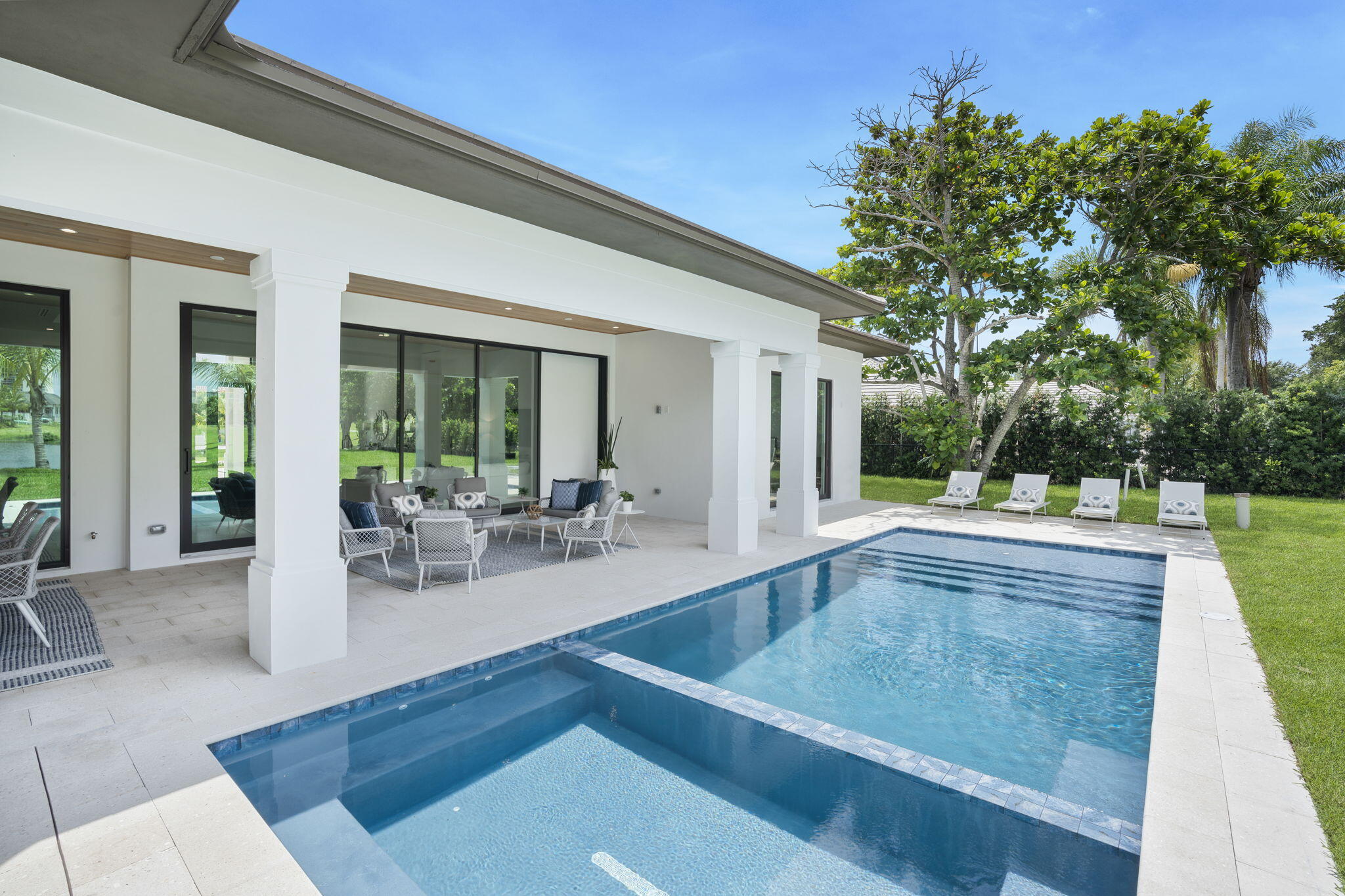 PRESIDENT COUNTRY CLUB 4 - Residential