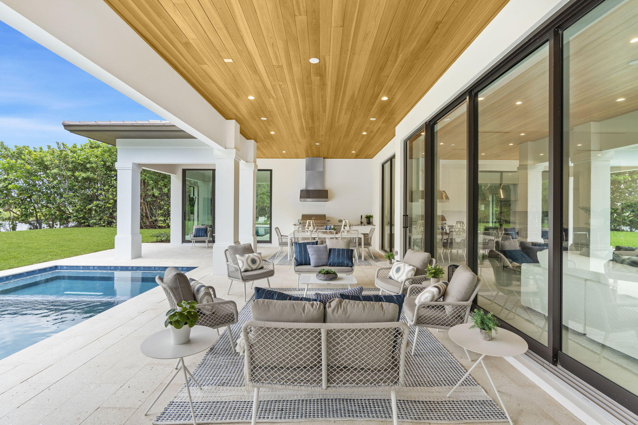 PRESIDENT COUNTRY CLUB 4 - Residential