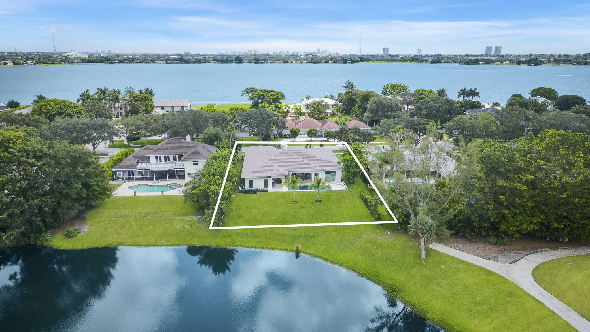 PRESIDENT COUNTRY CLUB 4 - Residential