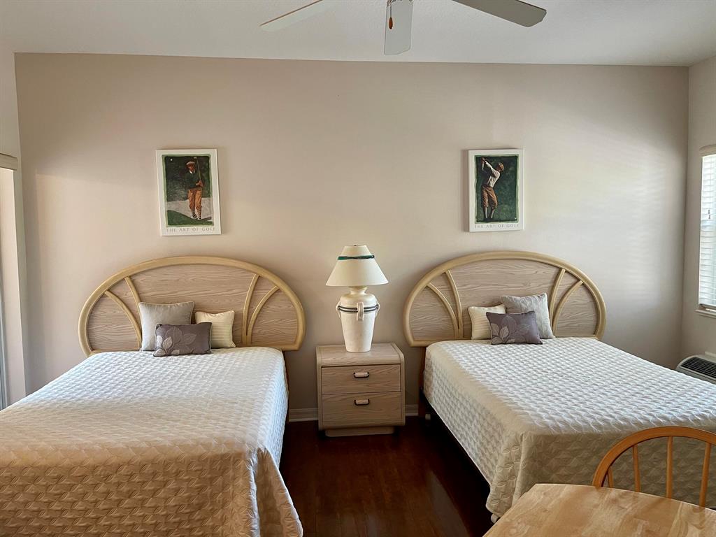 GOLF VILLAS CONDOMINIUM - Residential