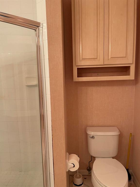 GOLF VILLAS CONDOMINIUM - Residential