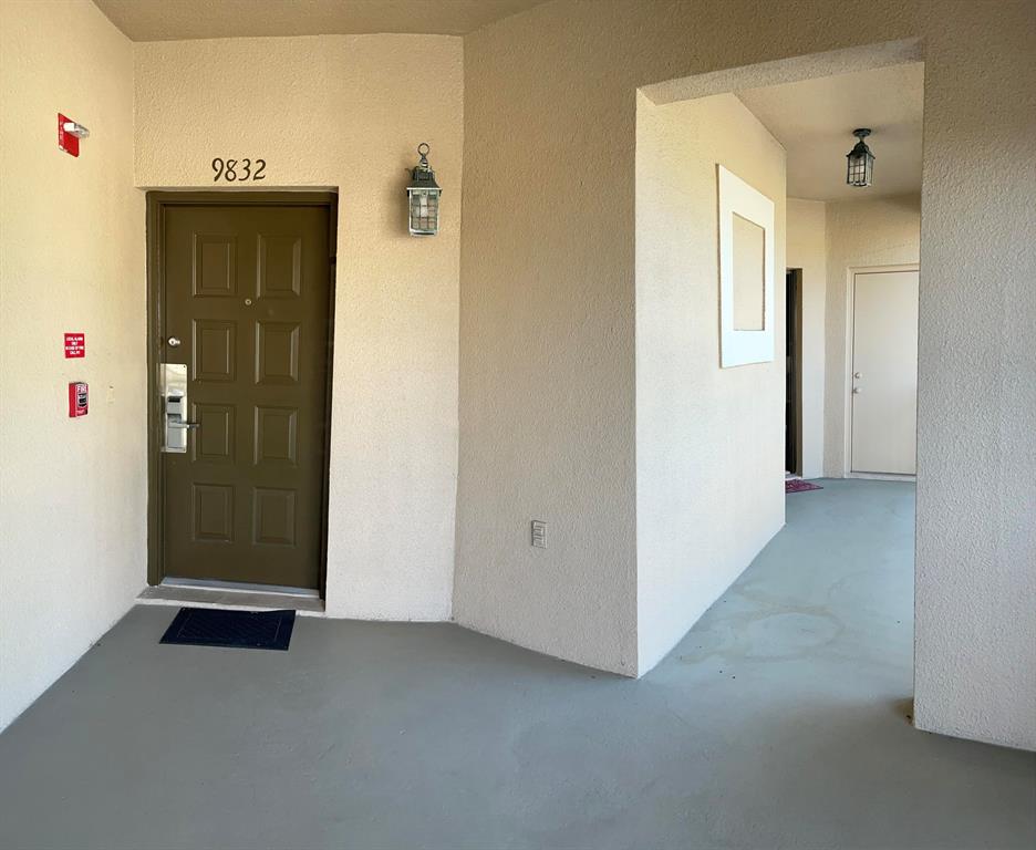 GOLF VILLAS CONDOMINIUM - Residential