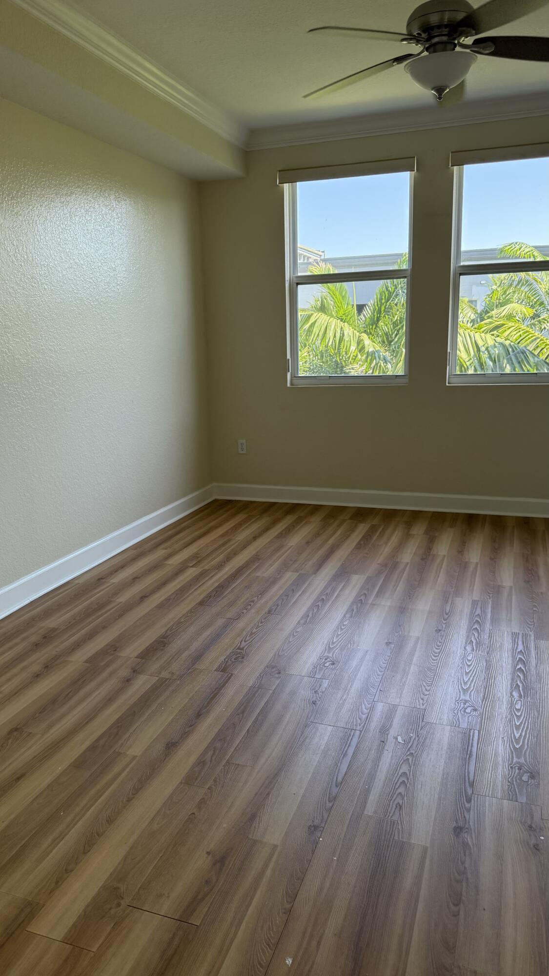VIZCAYA LAKES CONDO - Residential Lease