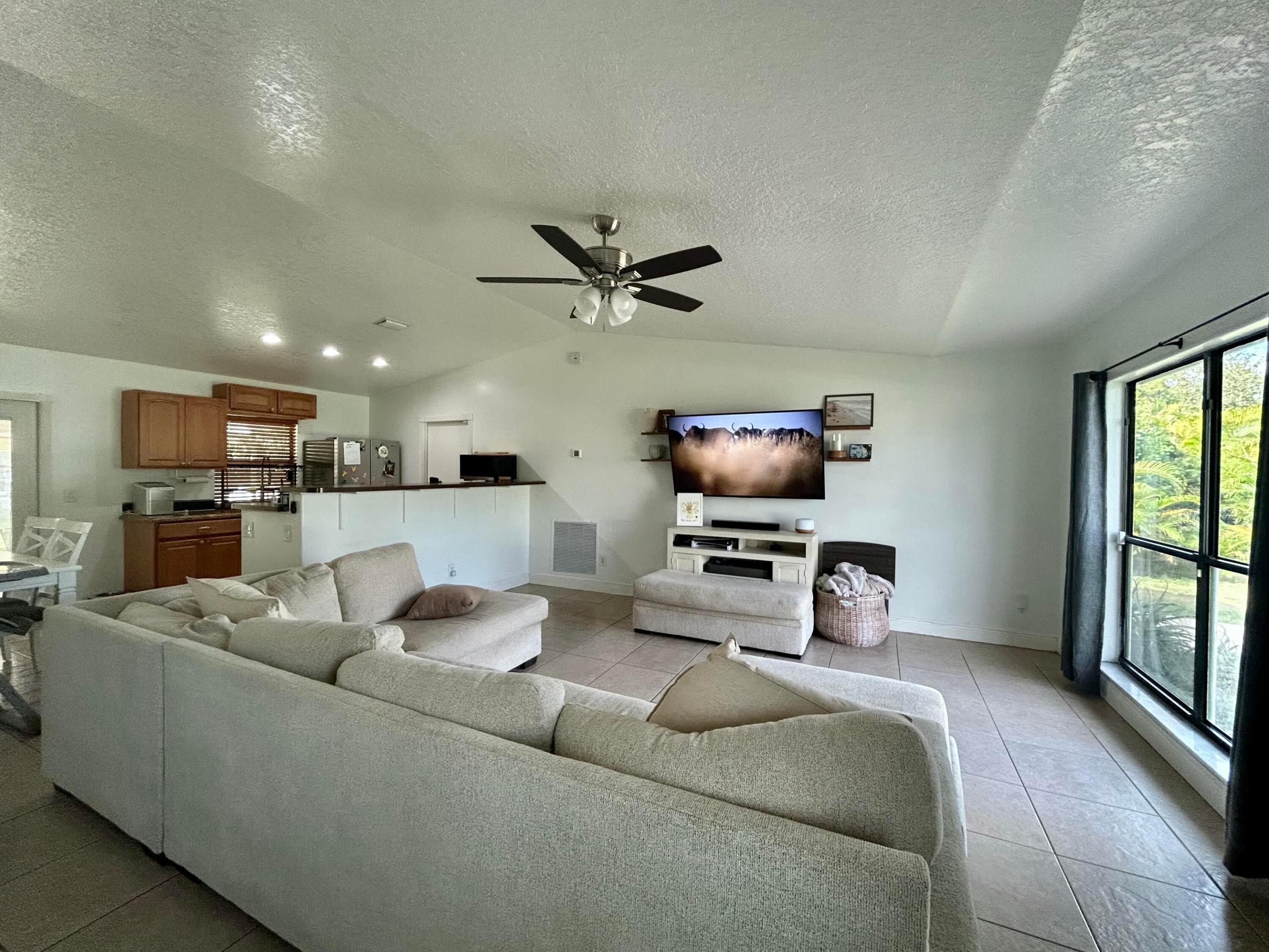 PORT ST LUCIE SECTION 5 - Residential