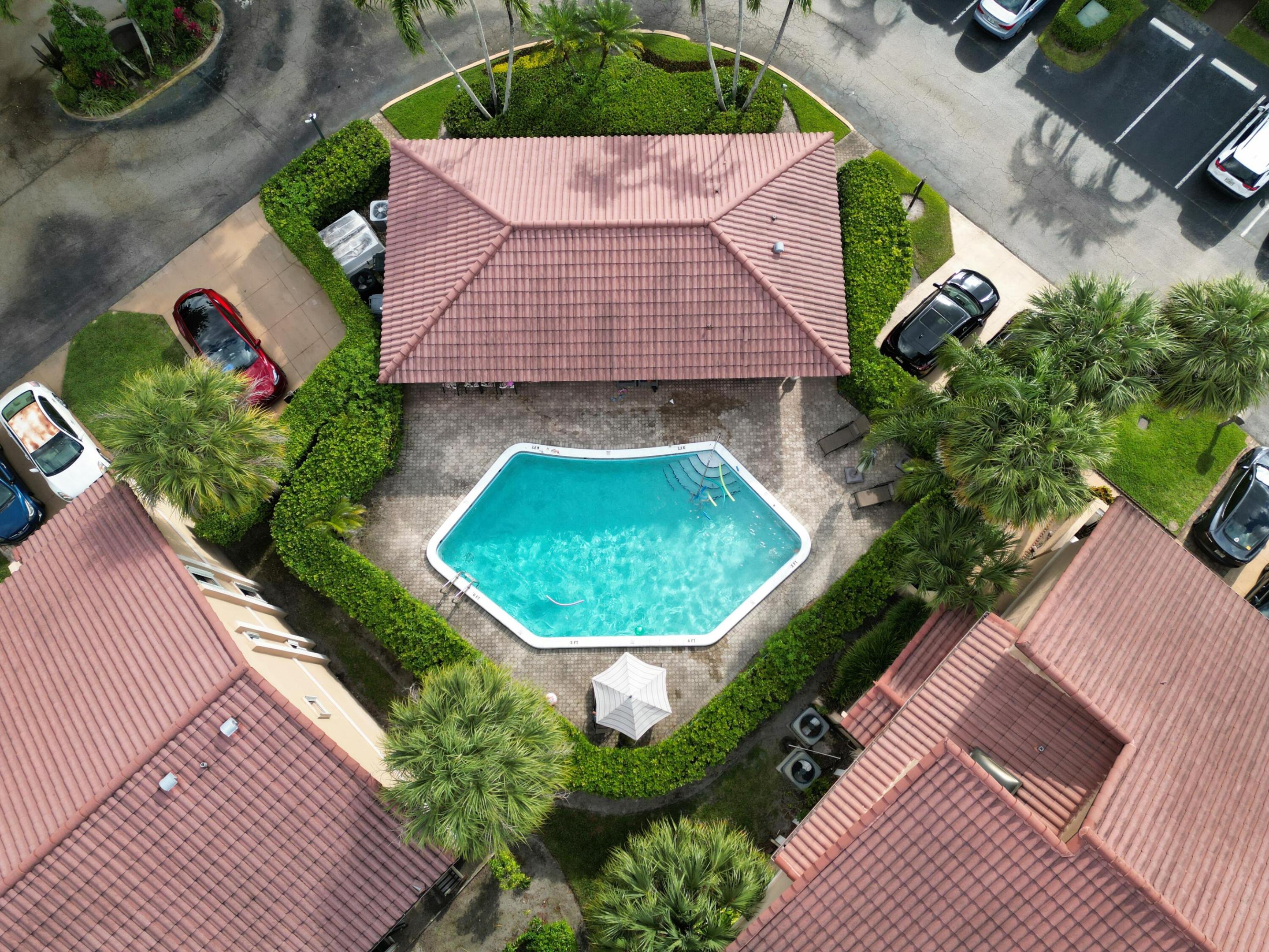 LAS BRISAS - Residential