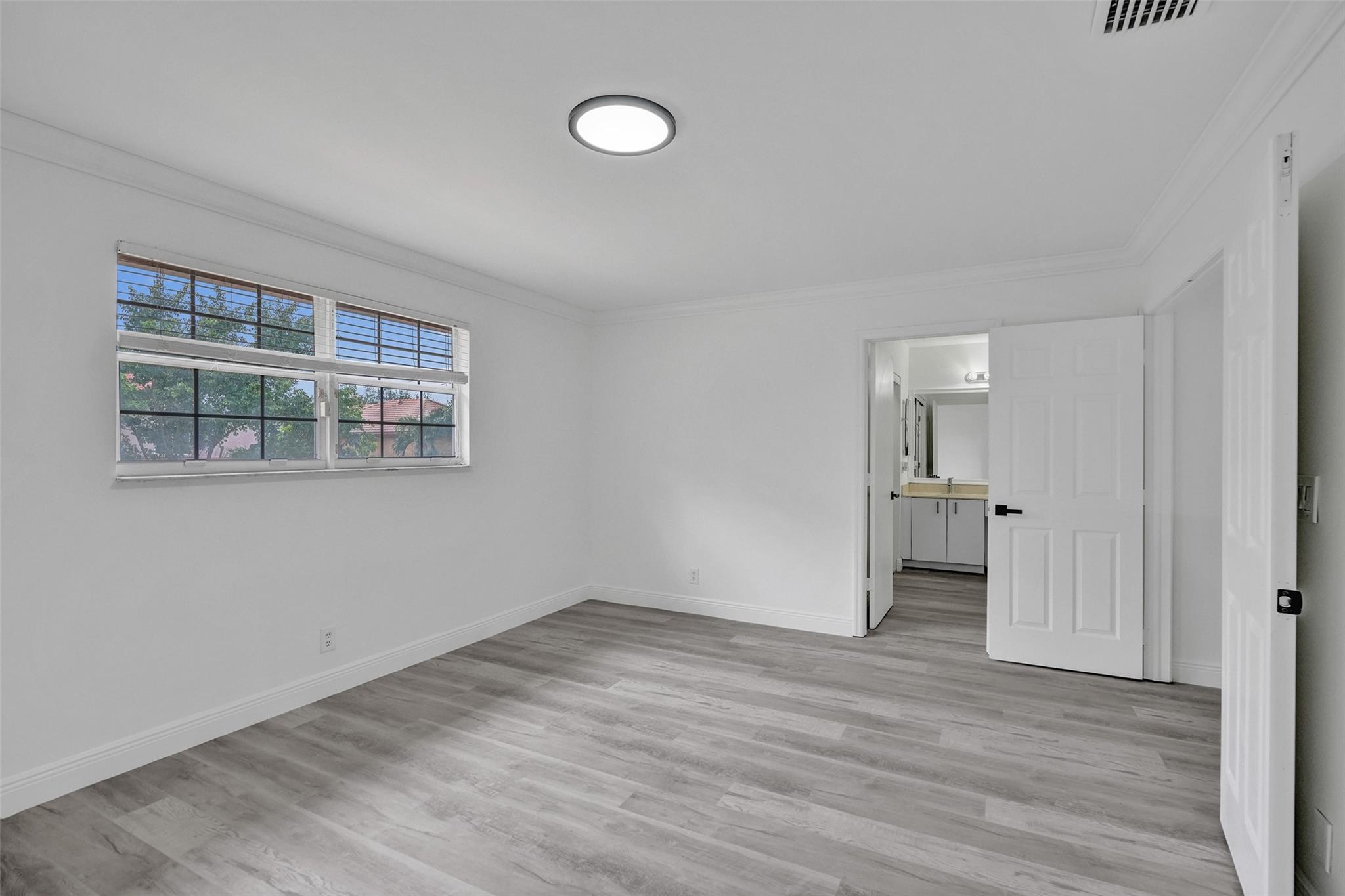 Pine Ridge 112-37 B - Residential