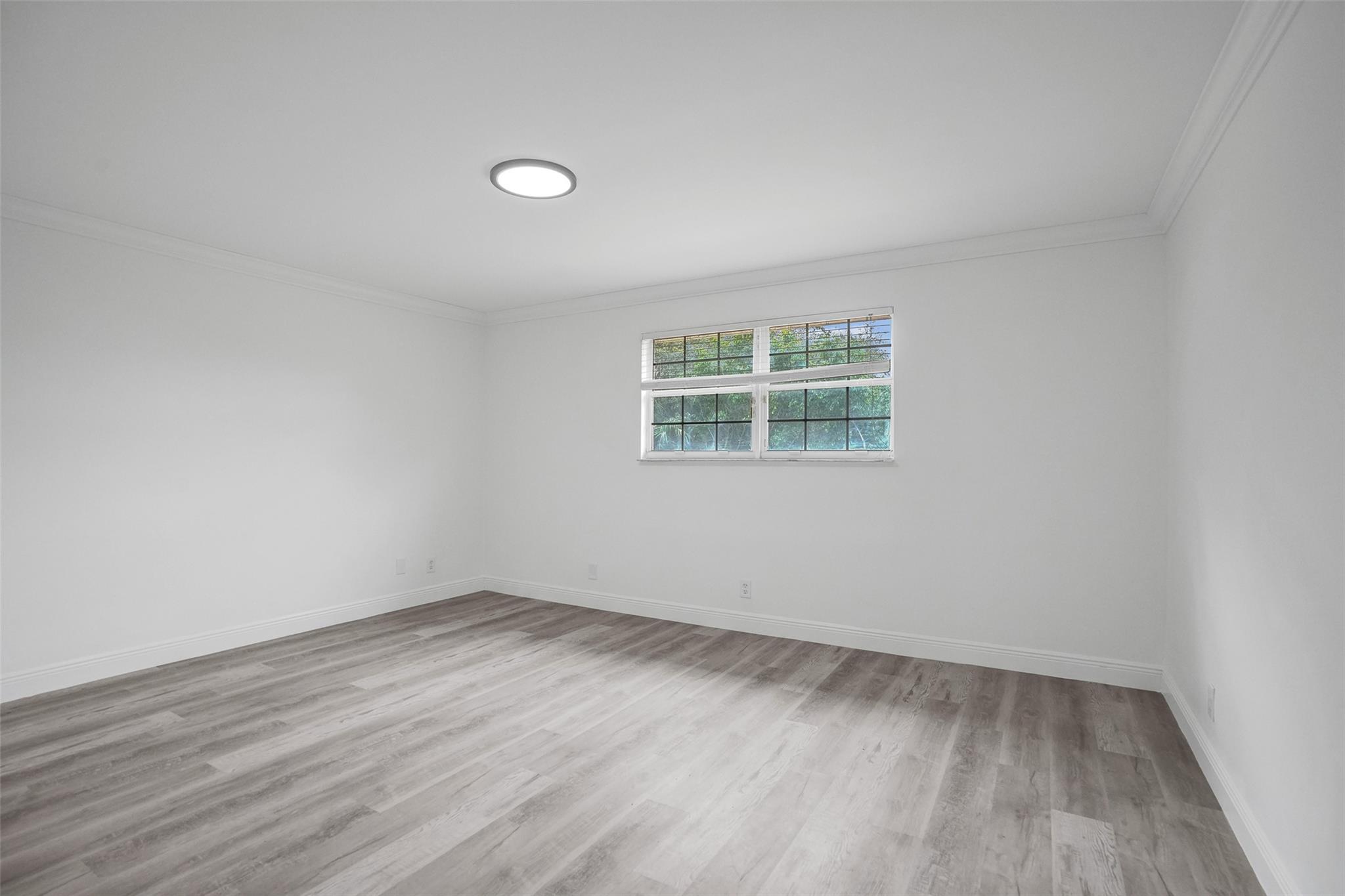 Pine Ridge 112-37 B - Residential