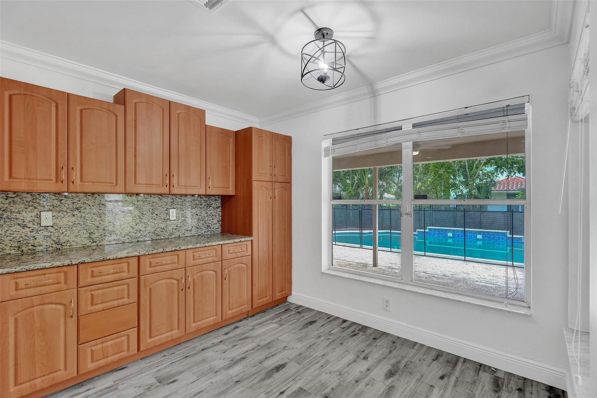 Pine Ridge 112-37 B - Residential