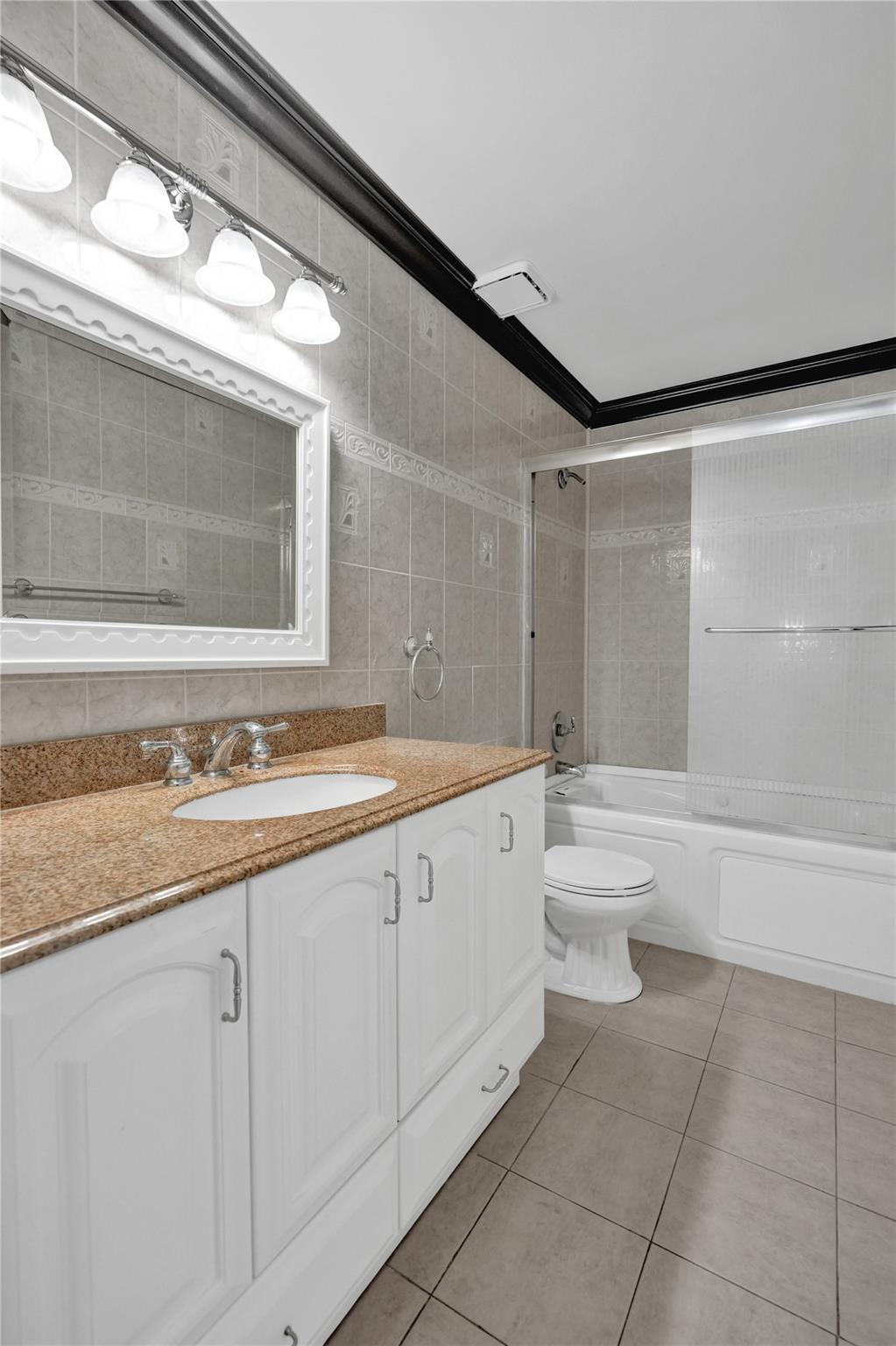 Pine Ridge 112-37 B - Residential