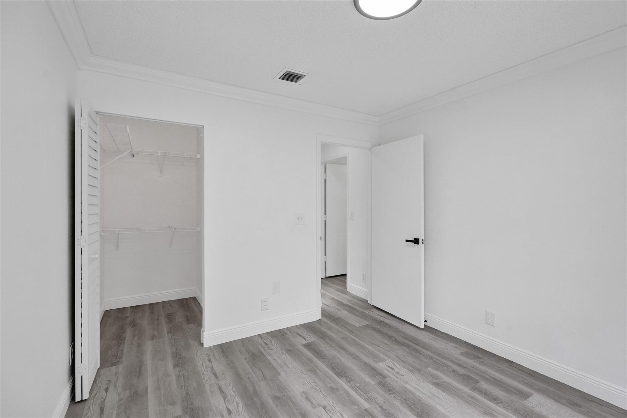Pine Ridge 112-37 B - Residential