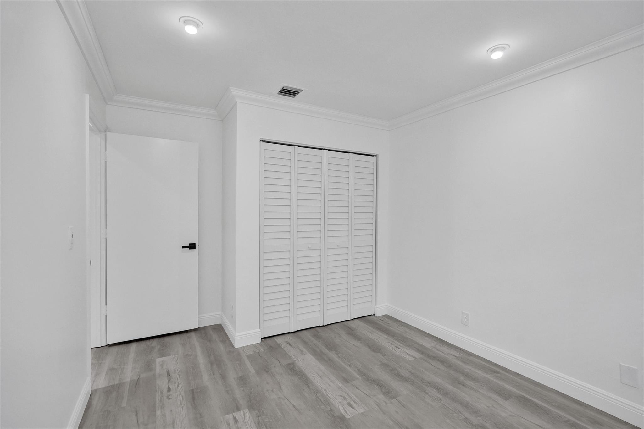 Pine Ridge 112-37 B - Residential