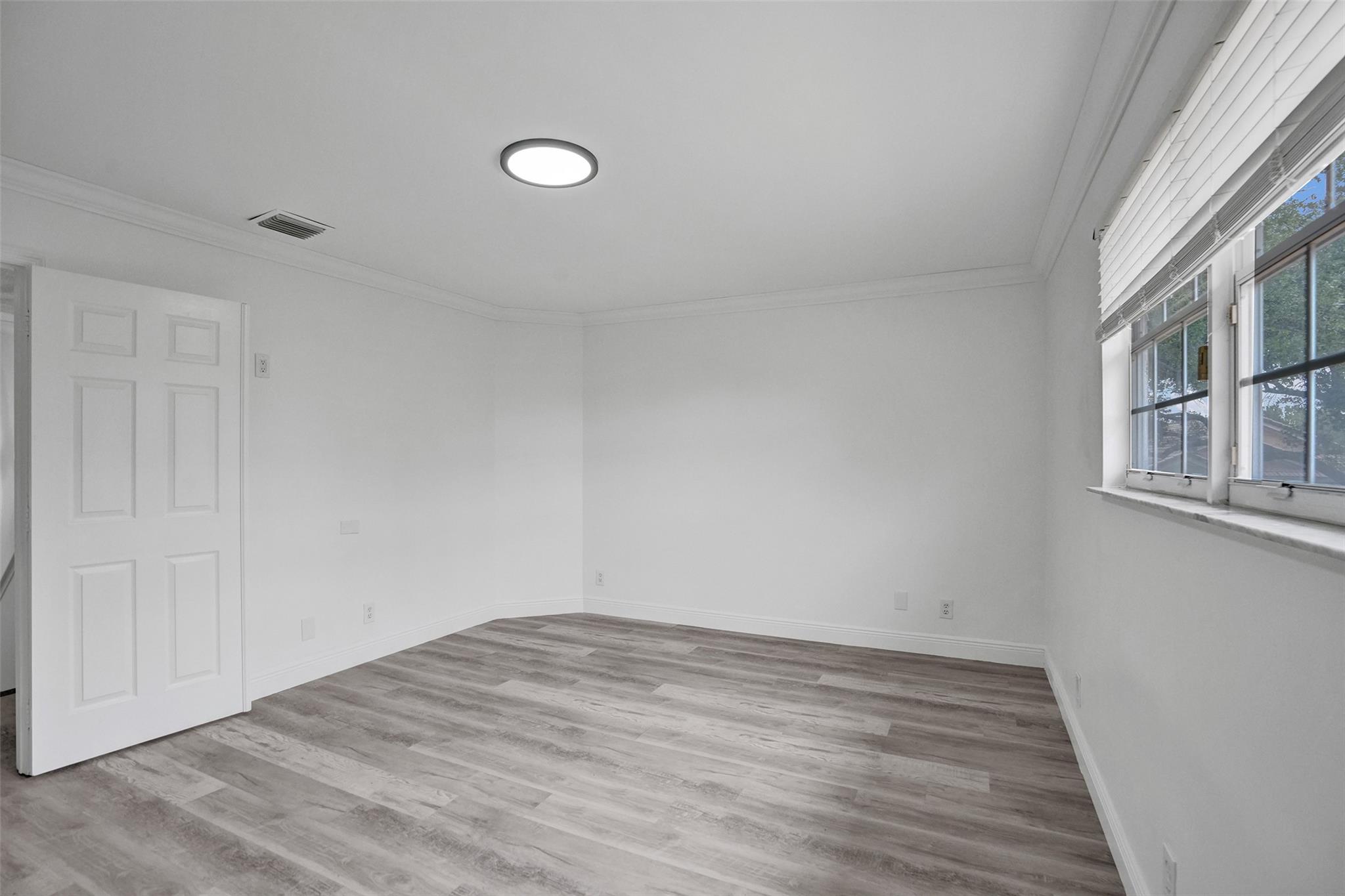 Pine Ridge 112-37 B - Residential