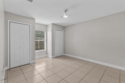 PORT ST LUCIE SECTION 19 - Residential Lease