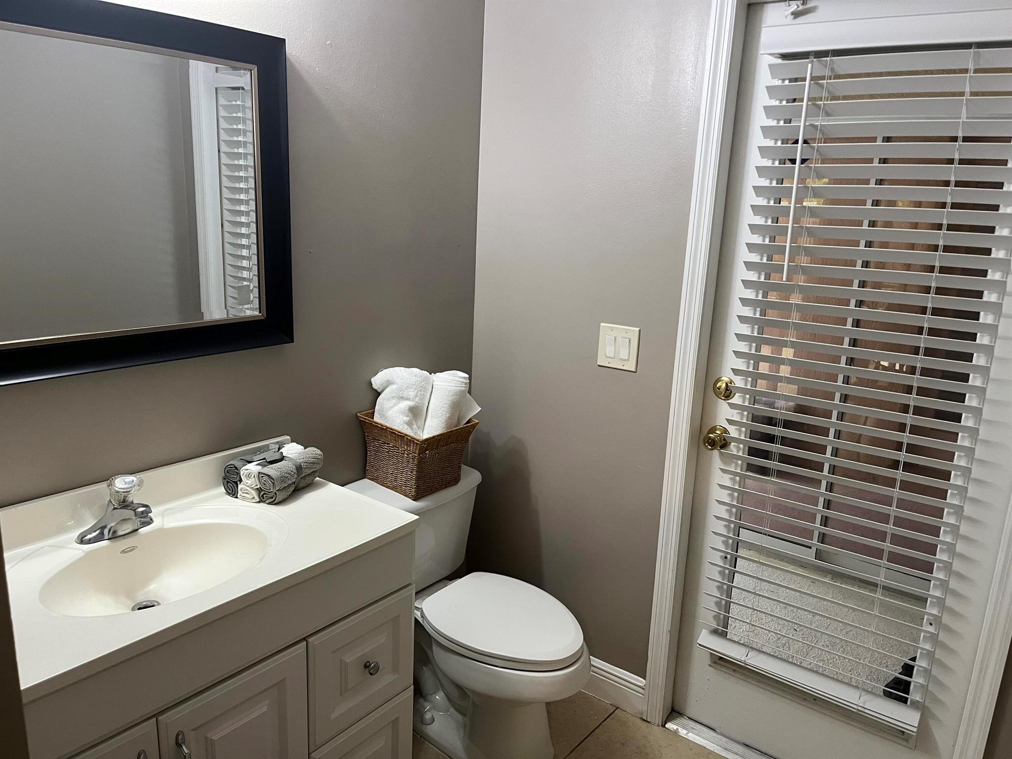 PORT ST LUCIE SECTION 19 - Residential Lease