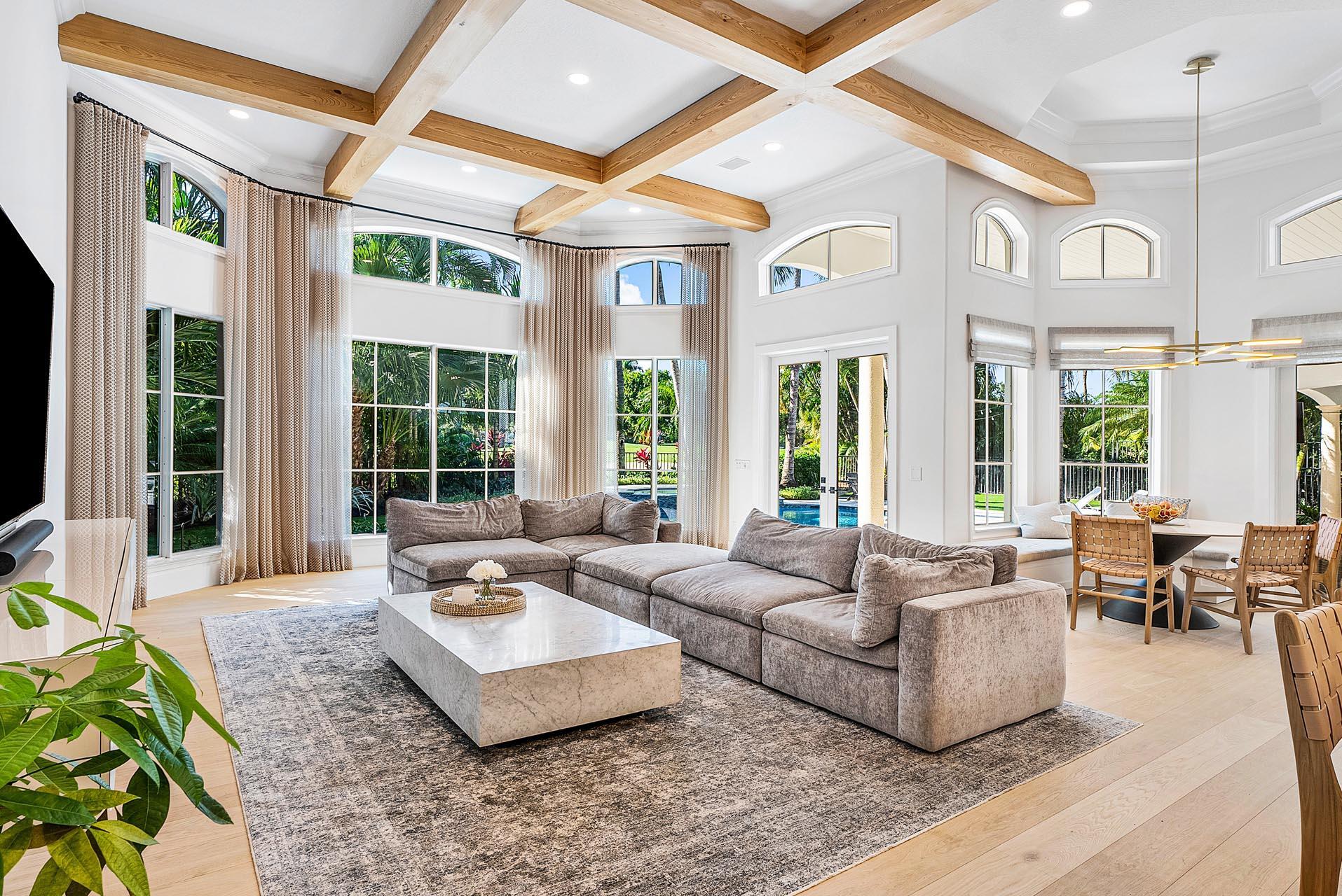 ROYAL PALM YACHT & COUNTR - Residential