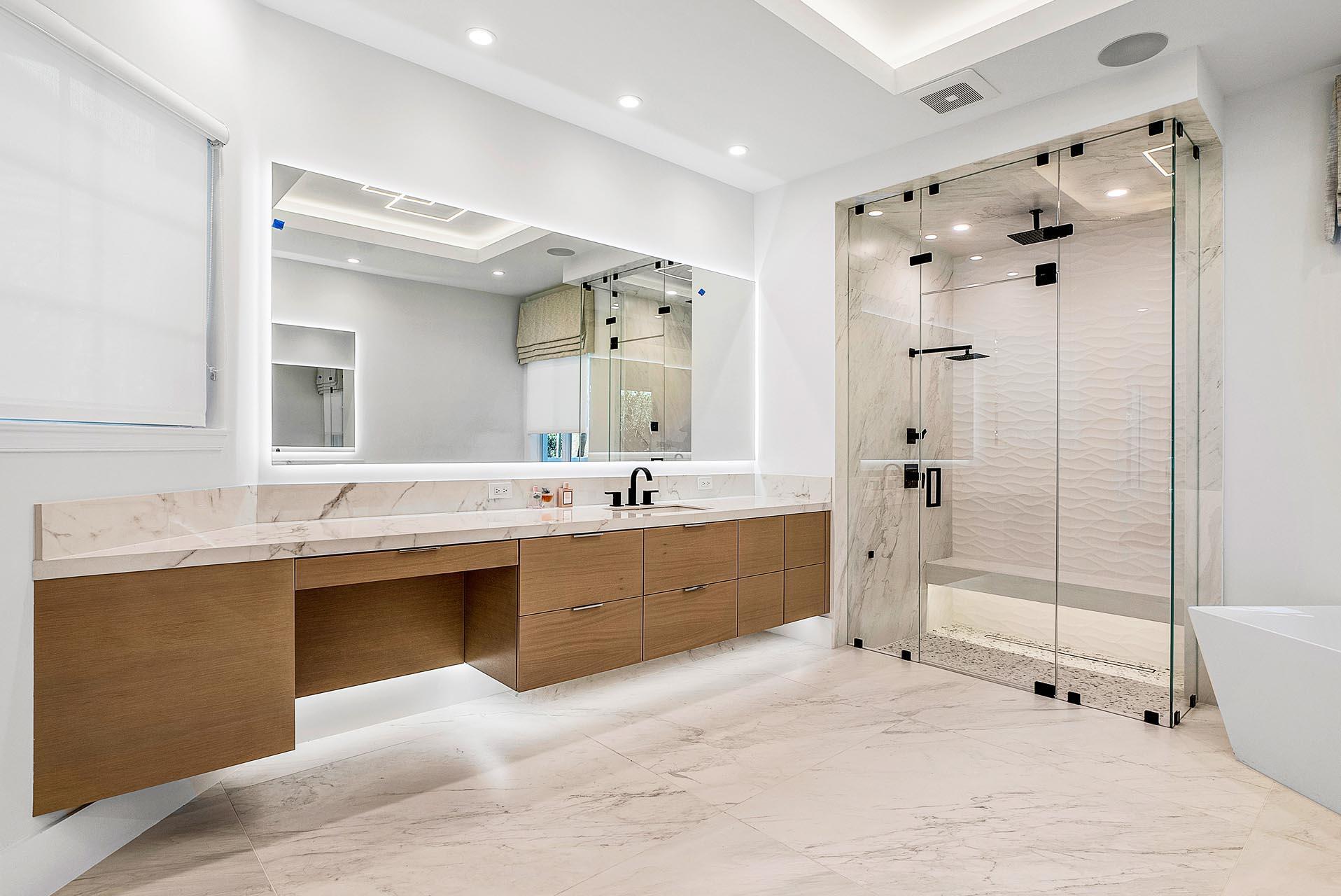 ROYAL PALM YACHT & COUNTR - Residential