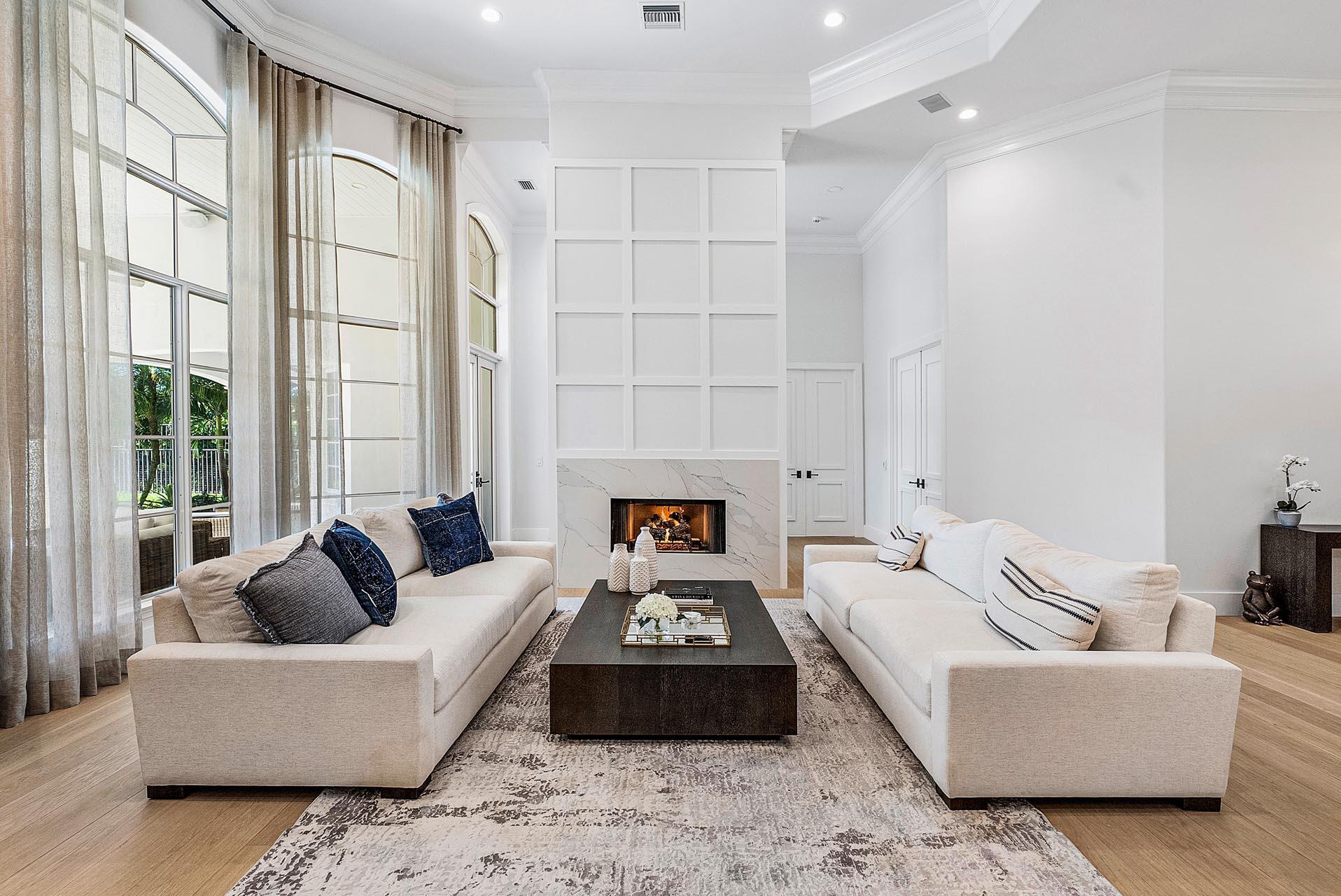 ROYAL PALM YACHT & COUNTR - Residential