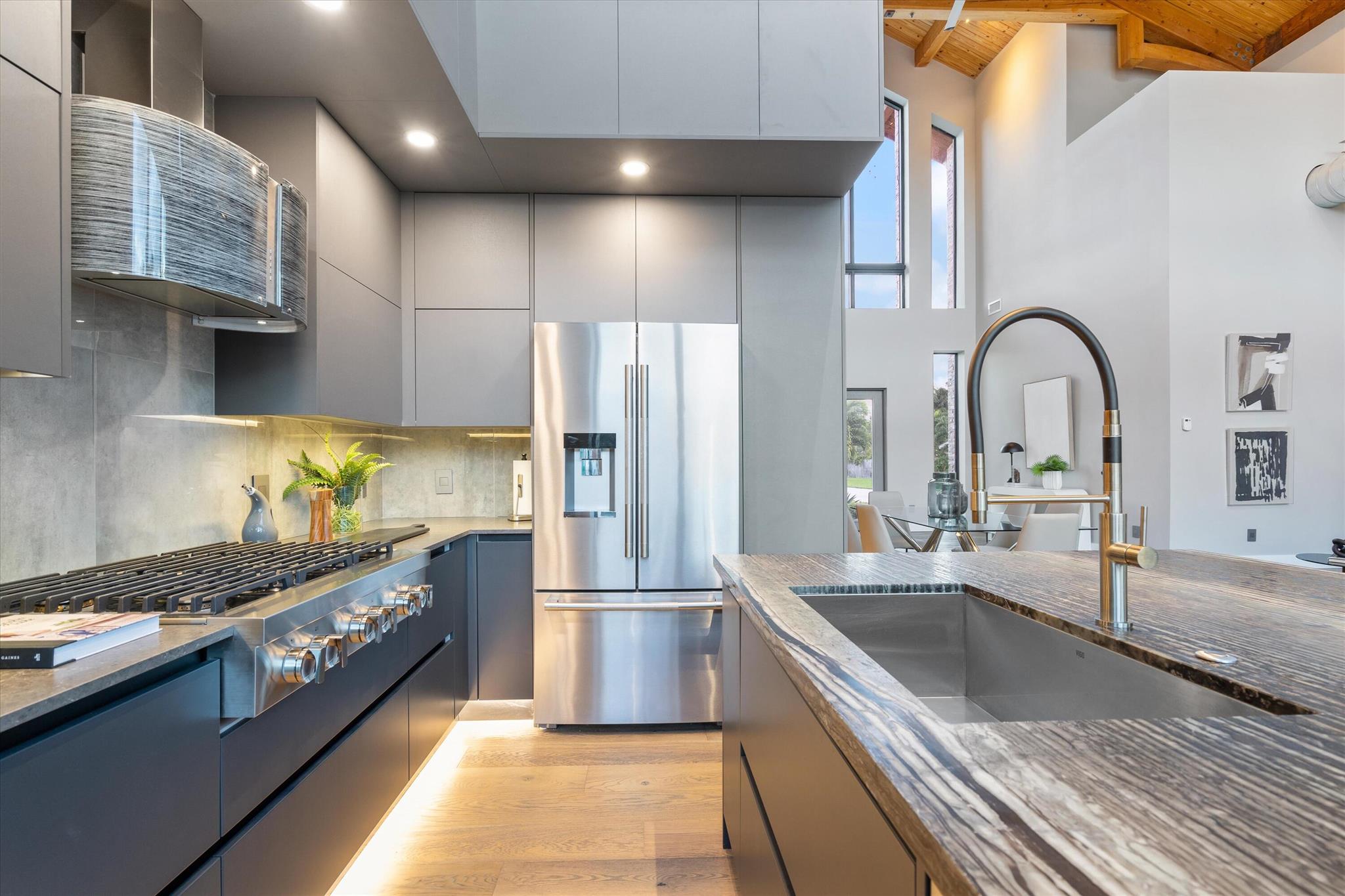 TRADE WINDS ESTATES FIRST - Residential