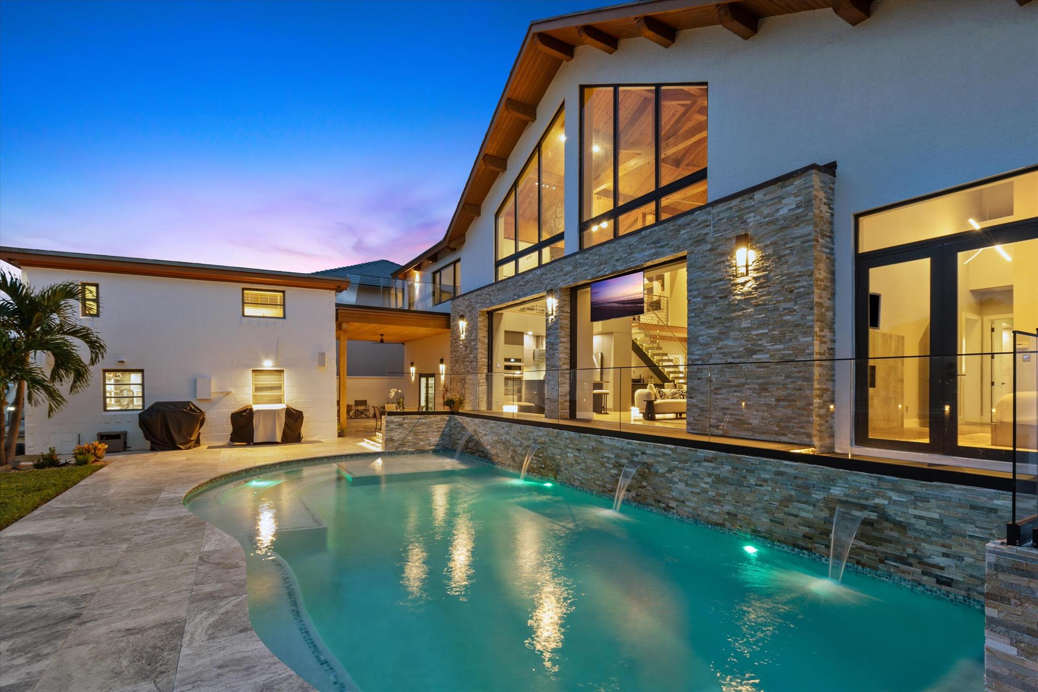 TRADE WINDS ESTATES FIRST - Residential