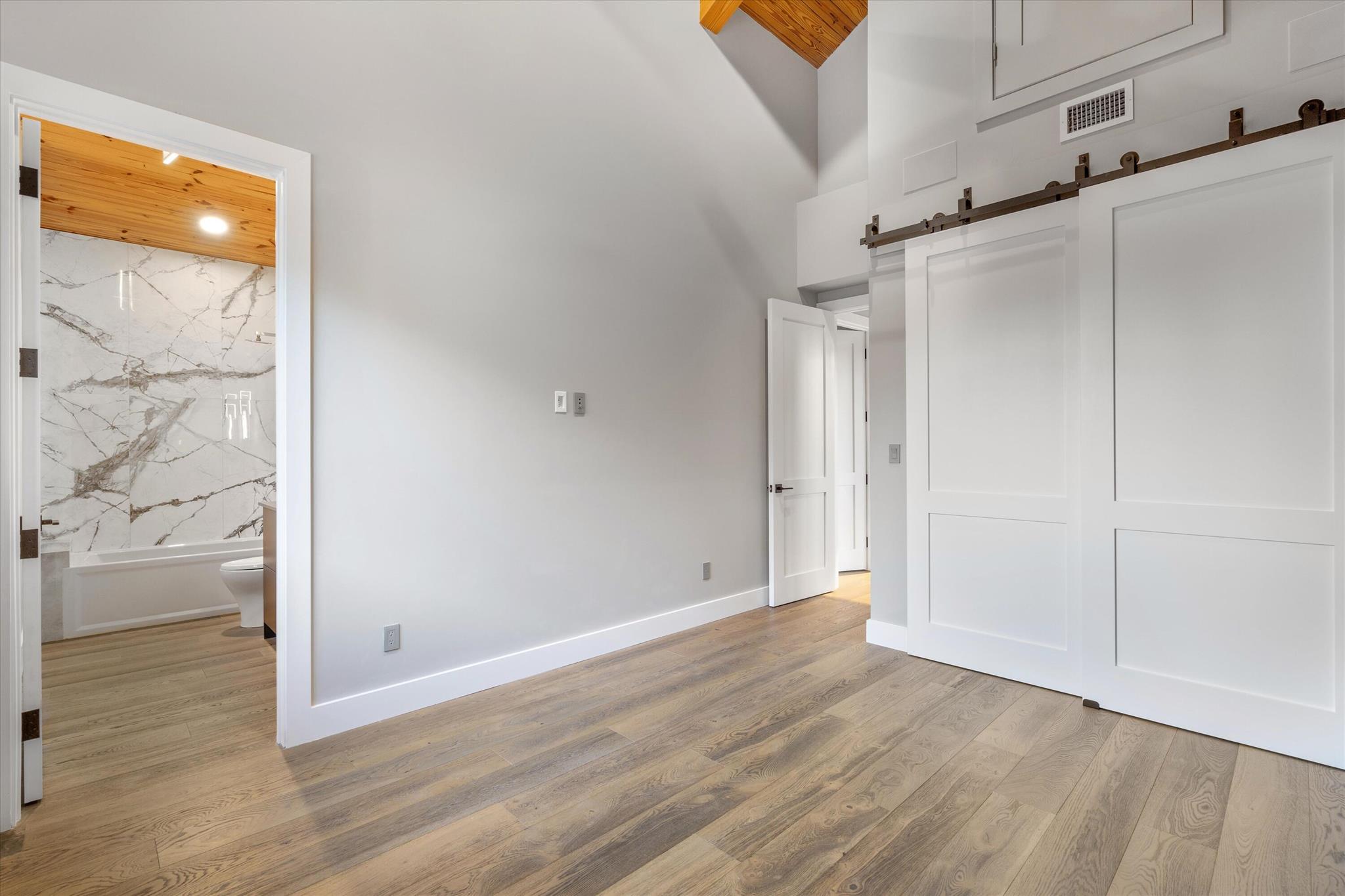 TRADE WINDS ESTATES FIRST - Residential