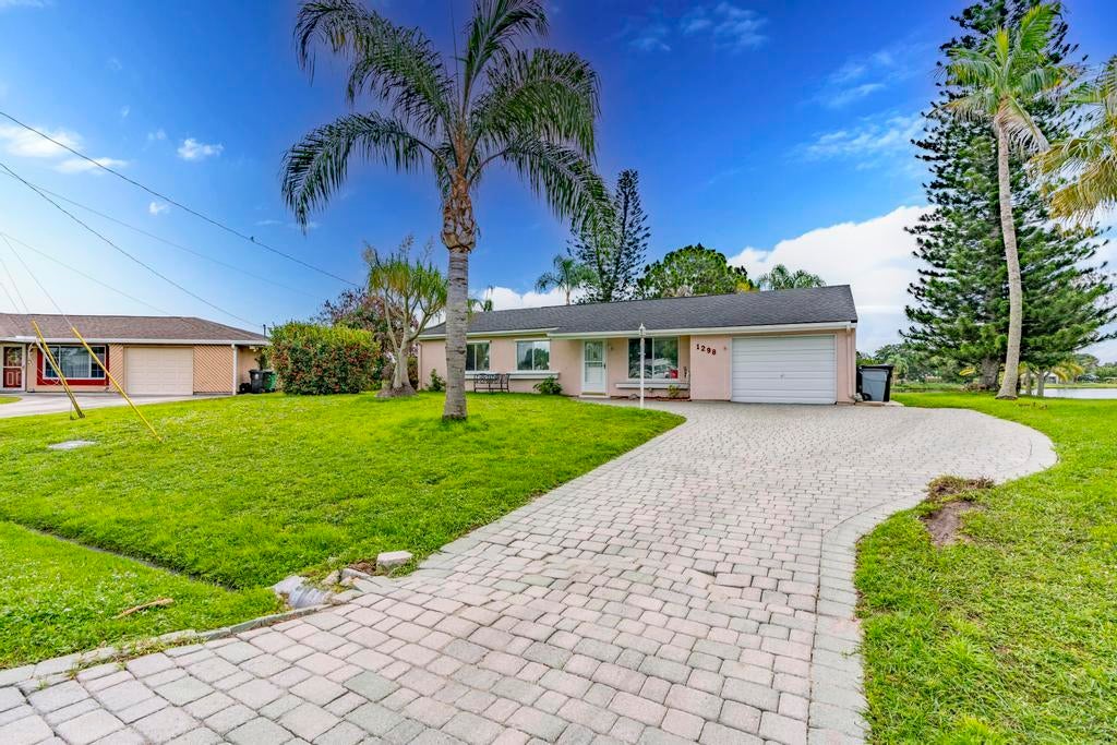 1298 SE RICKENBACKER Terrace
