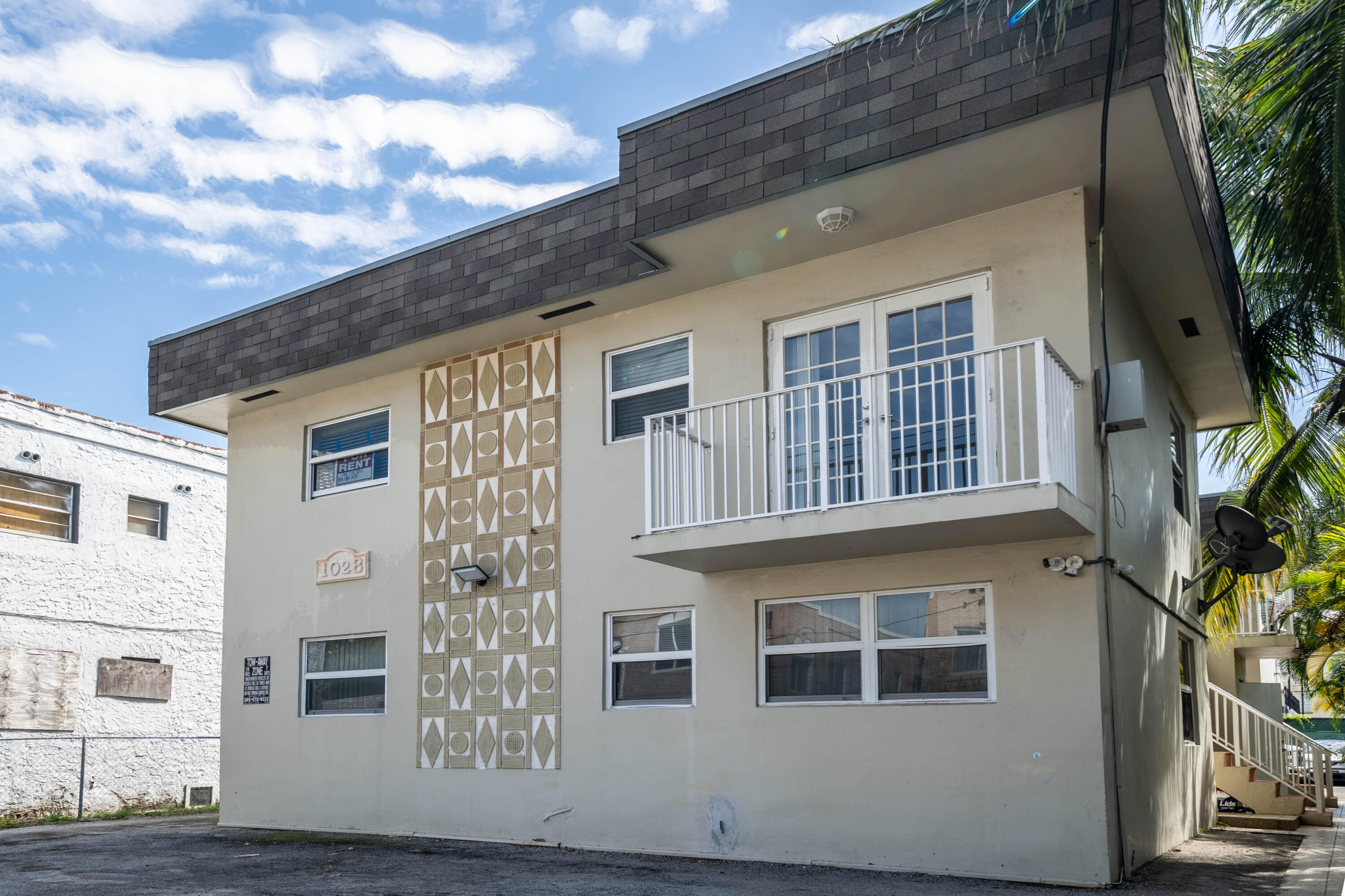 THE EDGES AT 2ND ST CONDO - Residential Lease