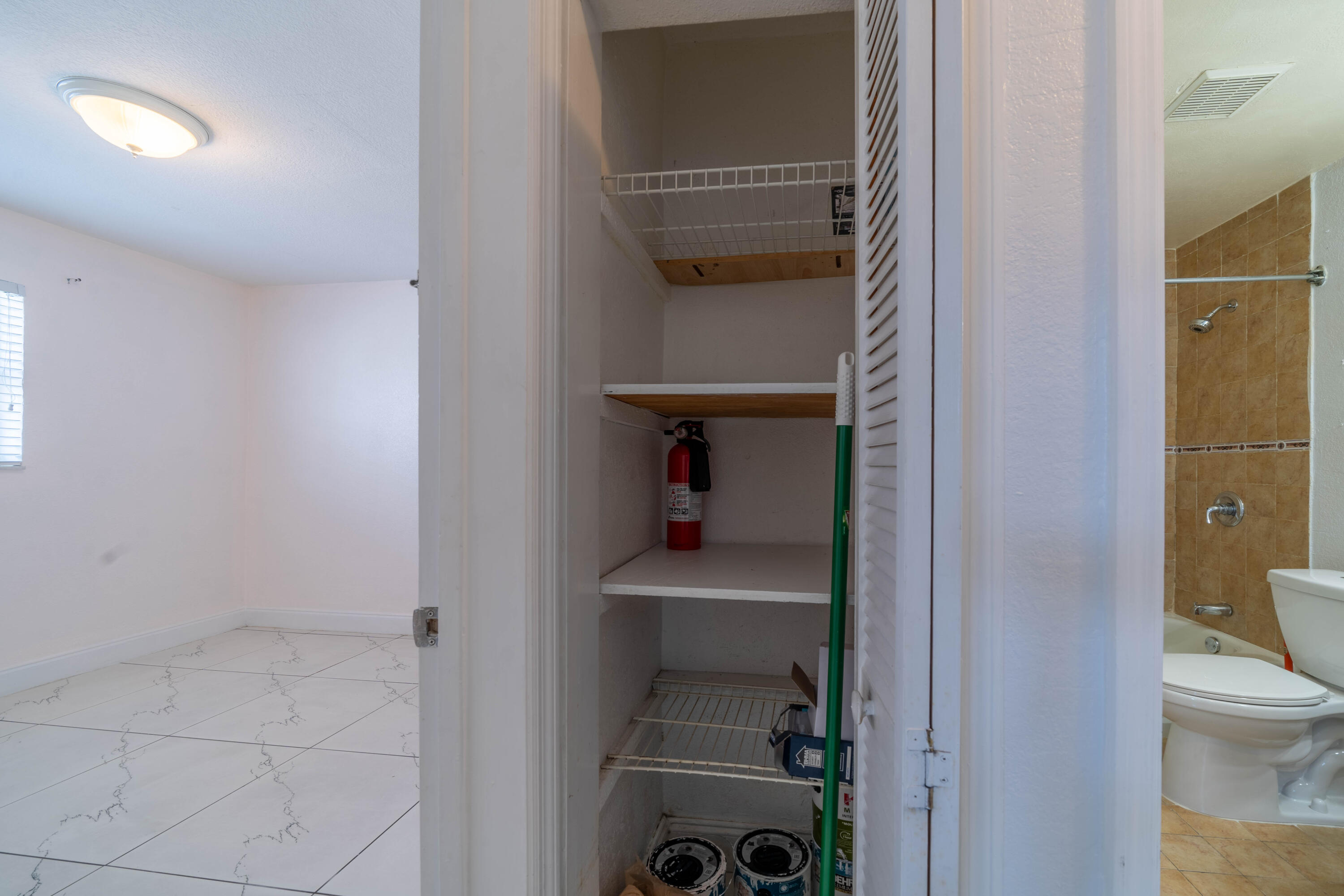 THE EDGES AT 2ND ST CONDO - Residential Lease