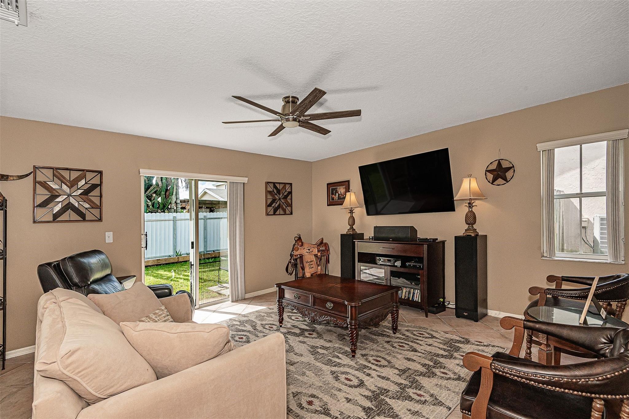 Banyan Estates 139-36 B - Residential