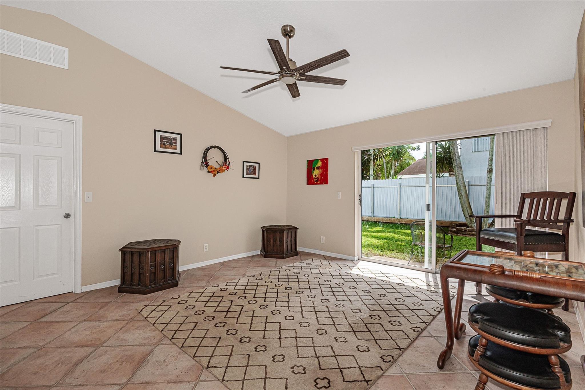 Banyan Estates 139-36 B - Residential