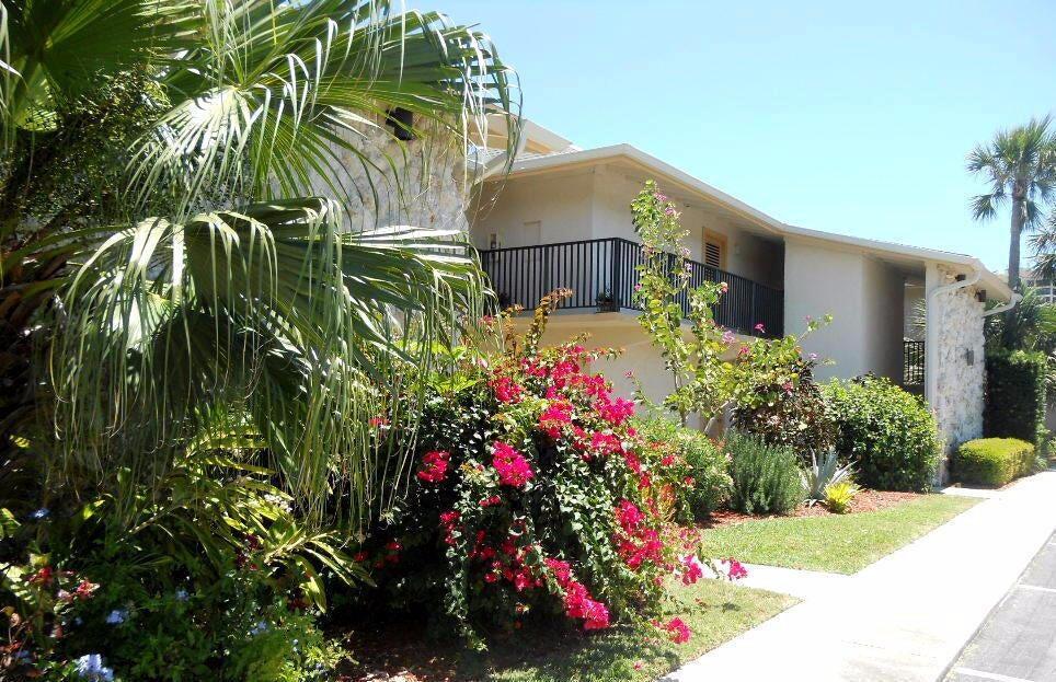 2400 E Ocean Drive V-222