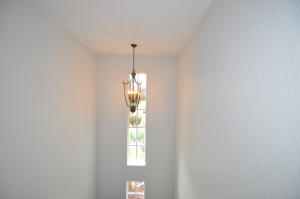 COUNTRYS POINT - Residential Lease