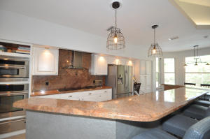 COUNTRYS POINT - Residential Lease