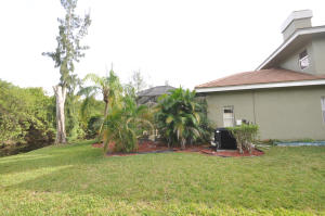 COUNTRYS POINT - Residential Lease