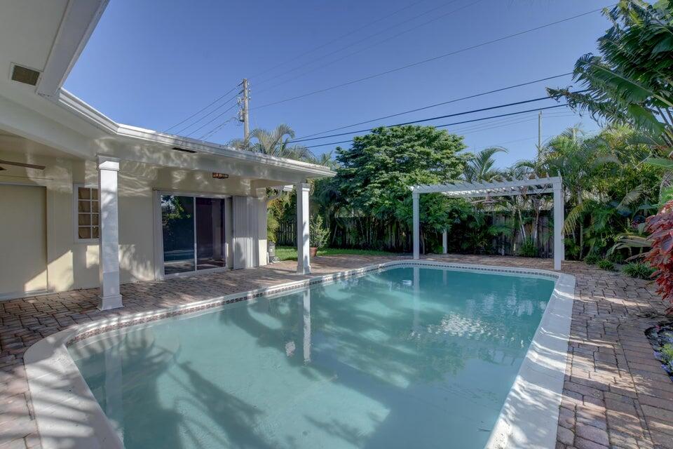 TUNISON PALMS SEC 2 - Residential Lease