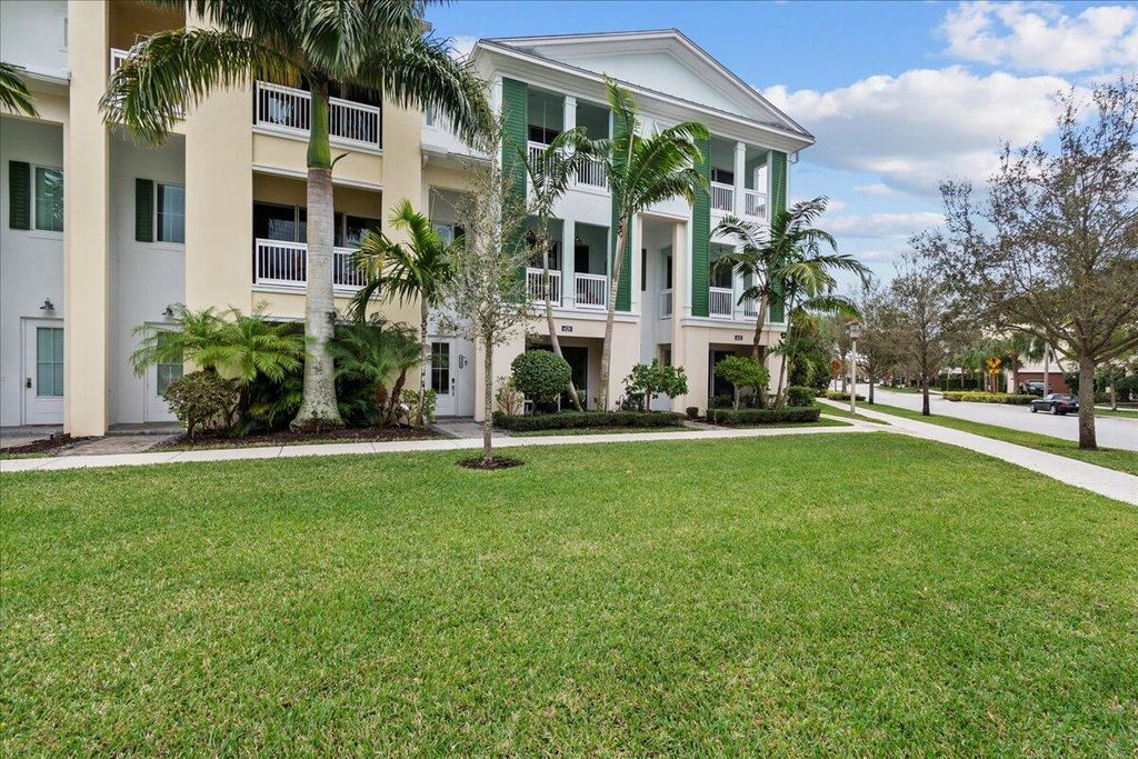 Photo of 4120 Faraday Way, Palm Beach Gardens, FL 33418 (MLS # R10965318)