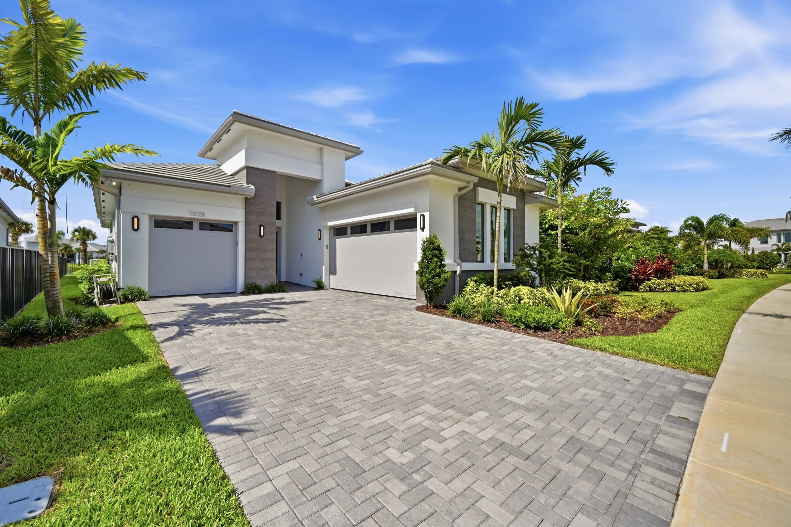 13128 Feathering Way