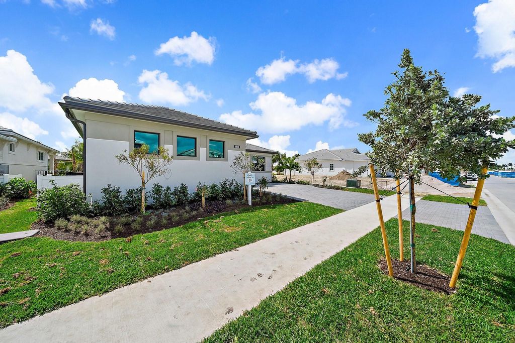 Photo of 9513 St Germain Drive, Palm Beach Gardens, FL 33412 (MLS # F10541357)