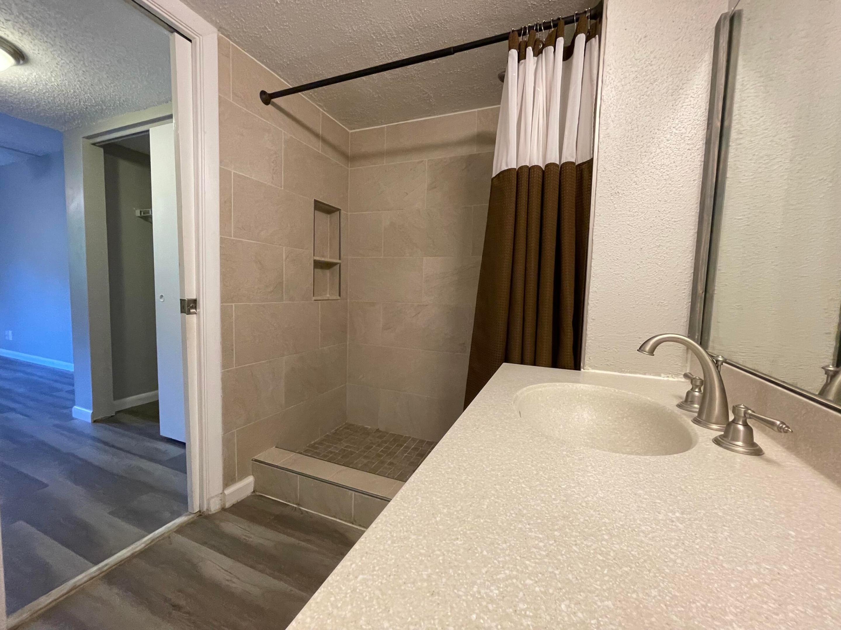 CORAL PLAZA CONDO - Residential