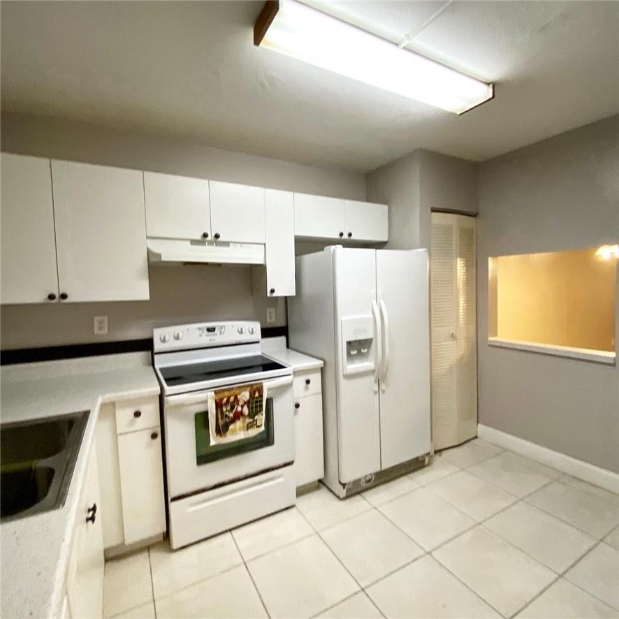CORAL PLAZA CONDO - Residential