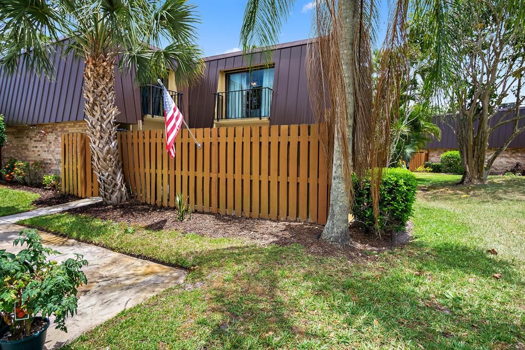 Photo of 5762 SE Windsong Lane Ln #303, Stuart, FL 34997 (MLS # R10718021)