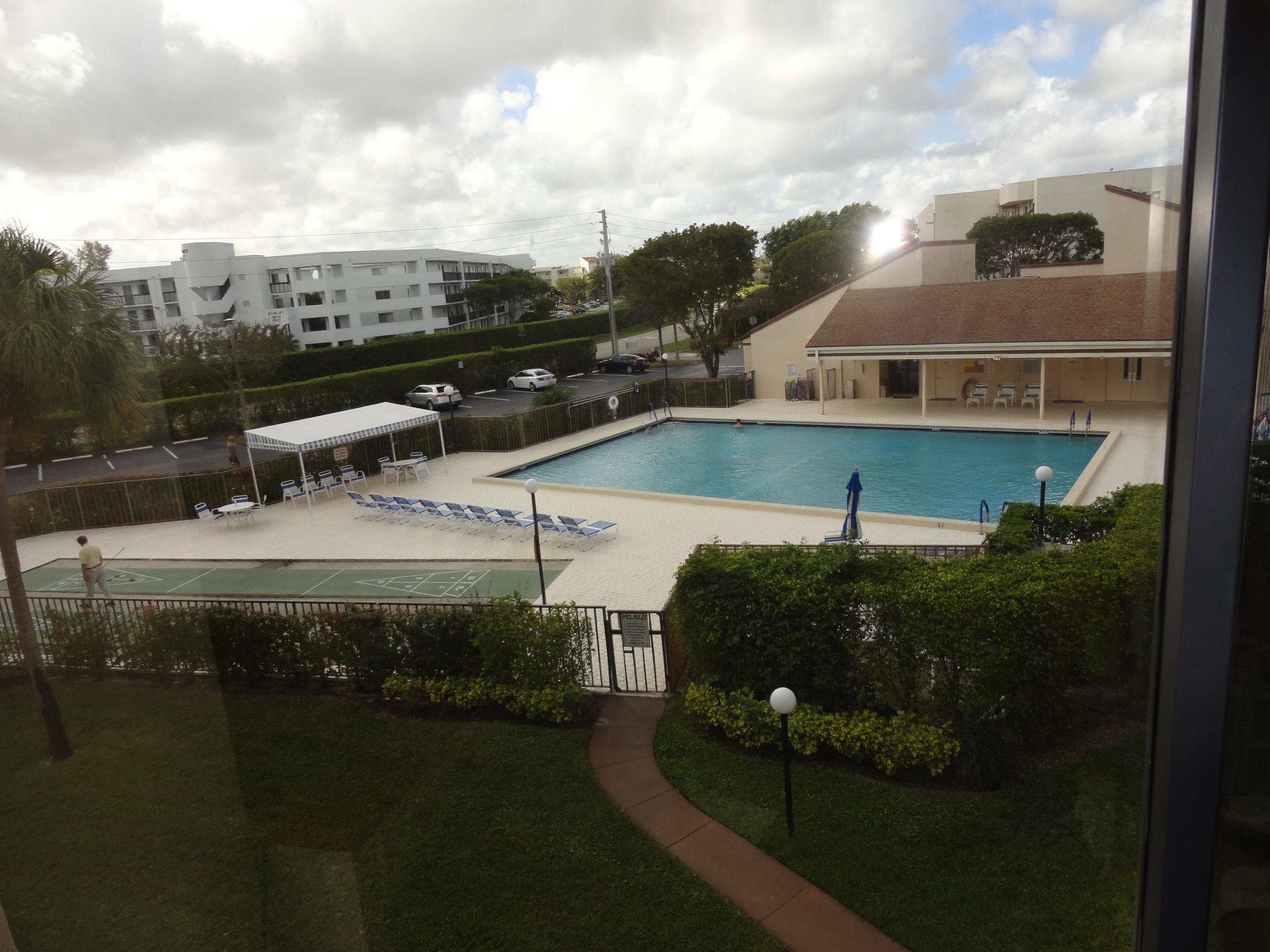 POINCIANA LAKES CONDO - Residential