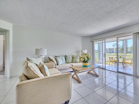 Tiny photo for 3597 Birdie Drive #202c, Lake Worth, FL 33467 (MLS # R11156392)